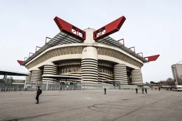 Povijesni trenutak: Inter i Milan službeno postali vlasnici legendarnog San Sira!