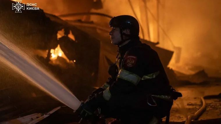 Ukrajina udarila duboko u Rusiju! Eksplozije potresle rafineriju u Volgogradu