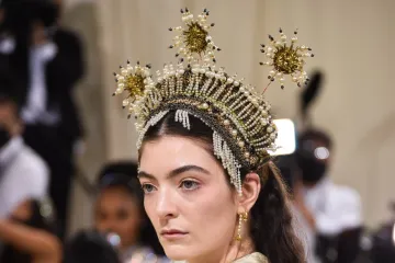 Lorde maloljetna upecala starijeg frajera, a danas ne zna je li muško ili žensko