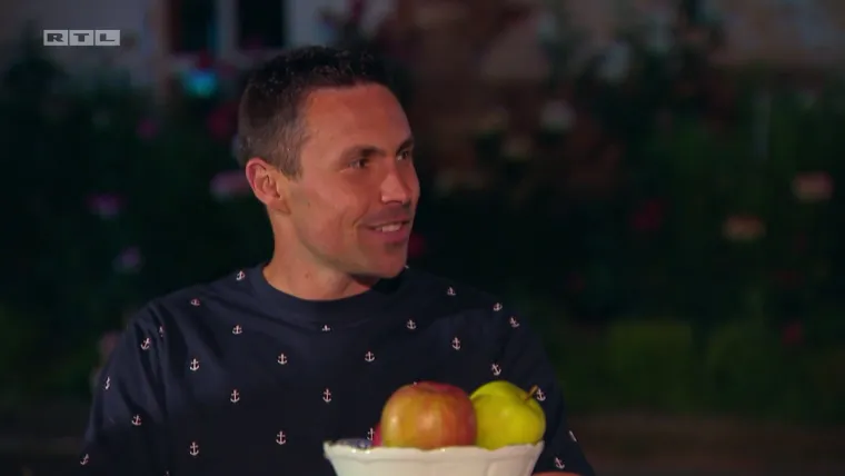 Dvojica farmera već obavila prvo izbacivanje, a Dejanu na spoj stigla samo jedna djevojka