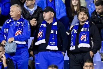 Navijačima Dinama nije 'sjeo' sastav Plavih protiv Celte: 'Suludo, bojim se katastrofe'