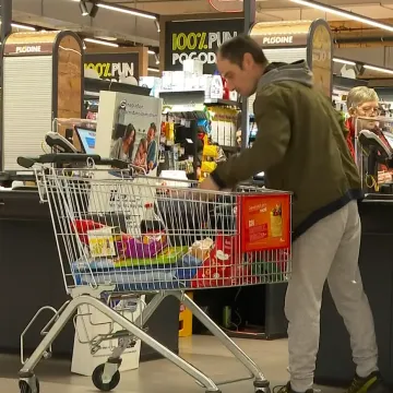 U Hrvatskoj eksplodirala cijena proizvoda bez kojeg je kuhanje nezamislivo: Znamo i razlog