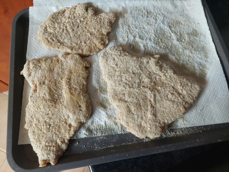 Kako napraviti savršene ličke šnicle? Profa: 'Naravno, prvo se dobro istuku...'