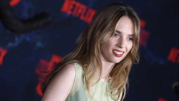 Misteriozna ljepotica ukrala pažnju na crvenom tepihu: Mnogi su tek kasnije shvatili tko je ona