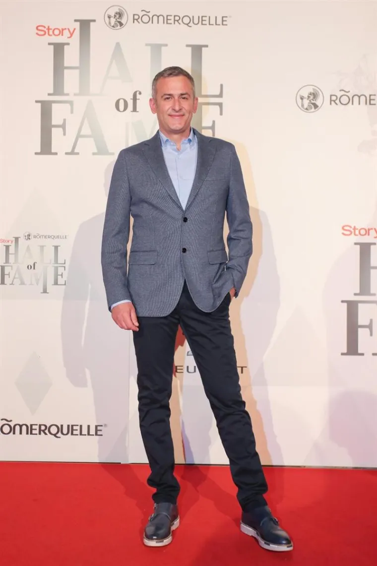 Farmera Josipa mnogi uspoređuju s domaćim poznatim glazbenikom, znate li o kome je riječ?