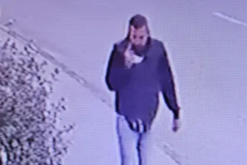 Prepoznajete li muškarca s fotografije? Traži ga policija