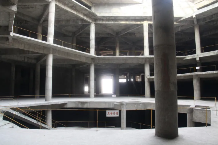 Rijetke snimke unutrašnjosti 'hotela propasti': Ovo je najmisteriozniji neboder na svijetu