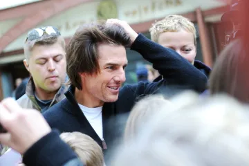 Padale su na njegov šarm, a neke je doveo do ruba: Sve žene koje su pobjegle od Toma Cruisea