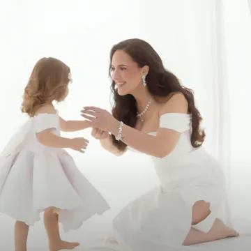 Povratak Lane Jurčević: Objavila spot za pjesmu 'Dio Mene', u kojem glumi i njezina kćerkica