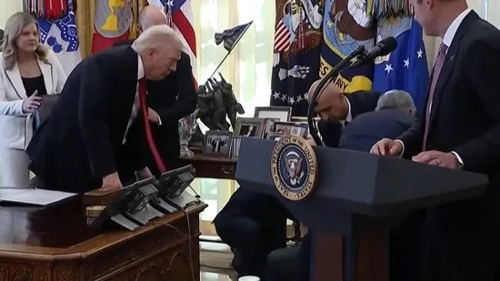 Trumpov potez nije neuobičajen? Evo zašto nije smio taknuti čovjeka koji je pao u nesvijest