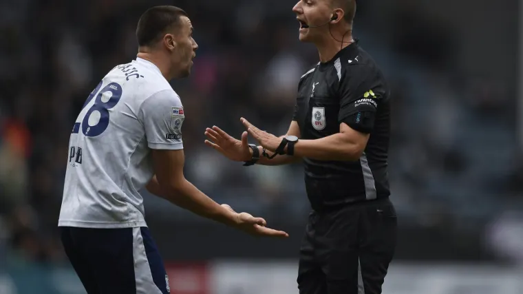 Crnogorski napadač kažnjen jer je rasistički vrijeđao bivšeg igrača Manchester Uniteda