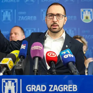 I Tomašević se oglasio o ustaškom incidentu u srcu Zagreba: 'Hrvatska se temelji na Ustavu'
