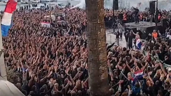 Pogledajte nastup Torcide na Rivi: 'Ovo je poruka za našu braću'