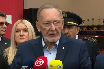 Dok Milanović šuti, oporba traži ostavku premijera, stigao im odgovor: 'Pa kud mi to idemo...'