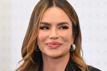 Severina tijekom koncerta pala pa ustala i napravila tri zvijezde u visokim potpeticama