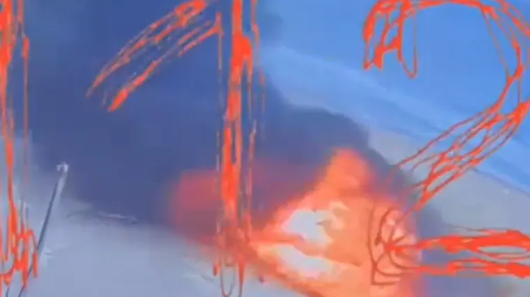 Helikopter se pretvorio u vatrenu kuglu, ljudi živi izgorjeli: Otkriveno tko je bio unutra