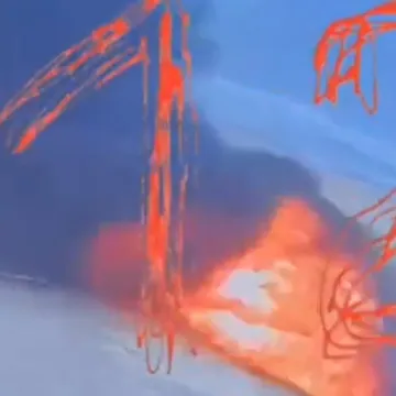 Helikopter se pretvorio u vatrenu kuglu, ljudi živi izgorjeli: Otkriveno tko je bio unutra