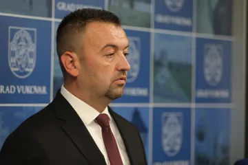 Vukovarski SDP o izjavi da izložba 'Srpkinja' nije za studeni: 'To je vršenje pritiska'