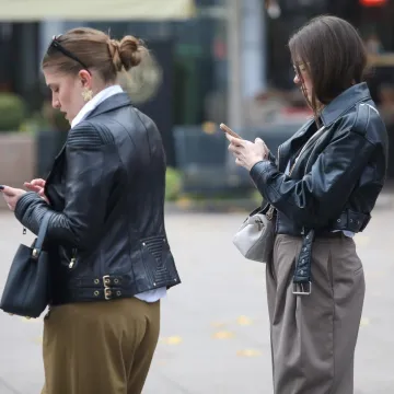 Zgodne dame u srcu grada zapele za oko: Nosile su 'krpice' za poželjeti, lutali su pogledi