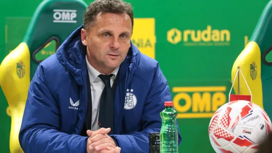 Treneru Dinama opasno se trese stolac: Evo kako je Kovačević odgovorio na pitanje boji li se otkaza