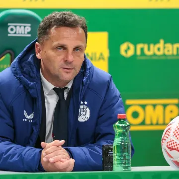 Treneru Dinama opasno se trese stolac: Evo kako je Kovačević odgovorio na pitanje boji li se otkaza