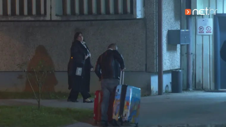 Njoj je stvarno svejedno! Žalac stigla u Remetinec, mahala pa poslala pusu: Pogledajte njen dolazak