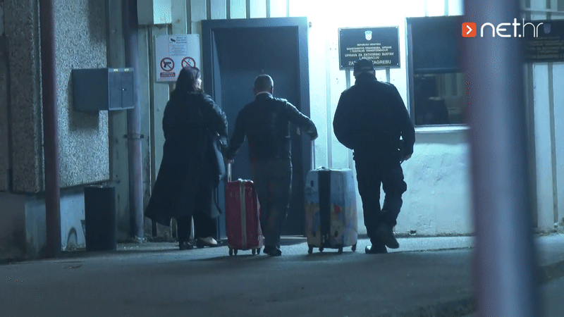 Njoj je stvarno svejedno! Žalac stigla u Remetinec, mahala pa poslala pusu: Pogledajte njen dolazak