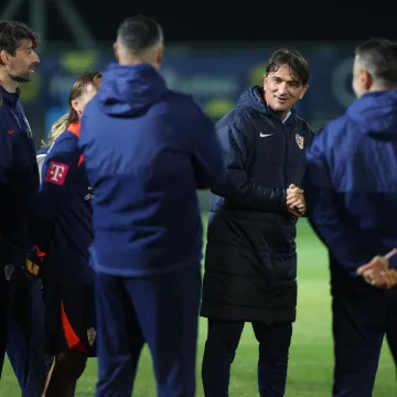 Evo kako je prošao prvi trening: Kapetan Modrić stao uz suigrača koji prolazi kroz najteži period