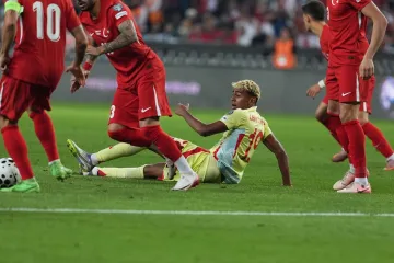 Flickov pritisak urodio plodom? Yamal napustio reprezentaciju, situacija je sumnjiva