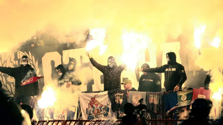 Kaos u srpskom nogometu: Objavljena snimka brutalne tučnjave u dvoboju niželigaša