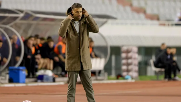 Garcia nagradio igrače Hajduka: Nisu dobili iPhone, on to radi 'old school'