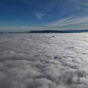 Prizri koji oduzimaju dah: Znate li koji se grad krije ispod ovih oblaka?