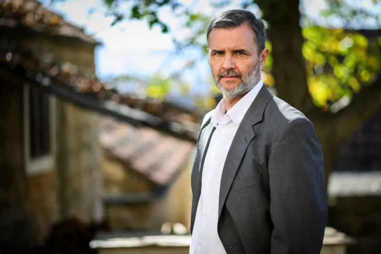 Surađivao je s Martinom Scorseseom, a u 'Divljim pčelama' utjelovio je generala Badurinu