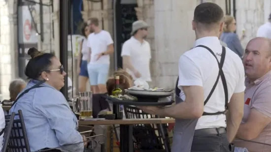 Hrvati priznali zašto masovno rade dva posla: 'Nije zbog povećanja budžeta'