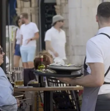 Hrvati masovno rade dva posla: 'Nije to zbog većeg budžeta, već zbog preživljavanja'