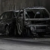 Buktinja u noći: Gorjeli automobili u Splitu, vatrogasci dojurili usred noći