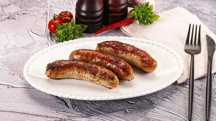 Ne treba vam tava za spravljanje kobasica: 'Bit će hrskave i sočne ako ovo napravite'