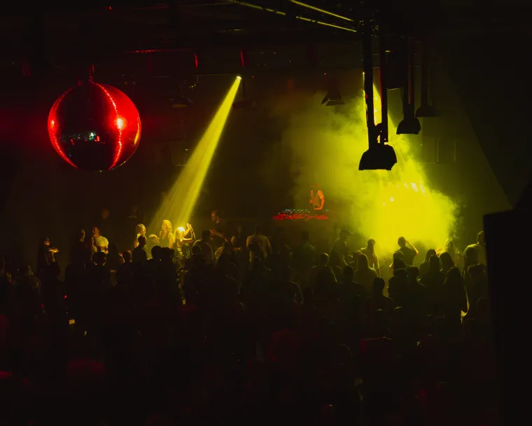 Sirovu energiju ovog petka u Peti Kupe donosi Planet srijeda