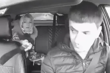 Žena prijetila taksistu: 'Kad uključiš baladu, spremit ću mačetu'