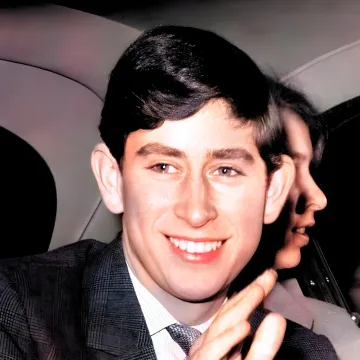 Kralj Charles III danas slavi 77. rođendan: Pogledajte kako je izgledao kroz godine