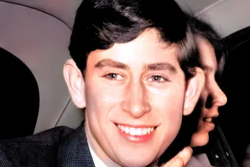 Kralj Charles III. danas slavi 77. rođendan: Pogledajte kako je izgledao kroz godine