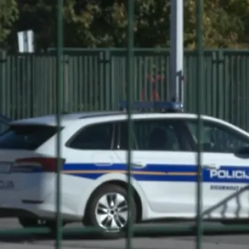 Pred zagrebačkom školom brutalno pretučen 10-godišnjak! Što rade institucije?