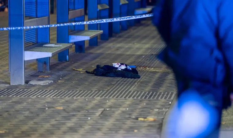 Sve je puno krvi: Napadnut vozač autobusa, traje potraga za napadačem