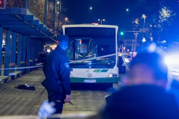 Sve je puno krvi: Napadnut vozač autobusa, traje potraga za napadačem