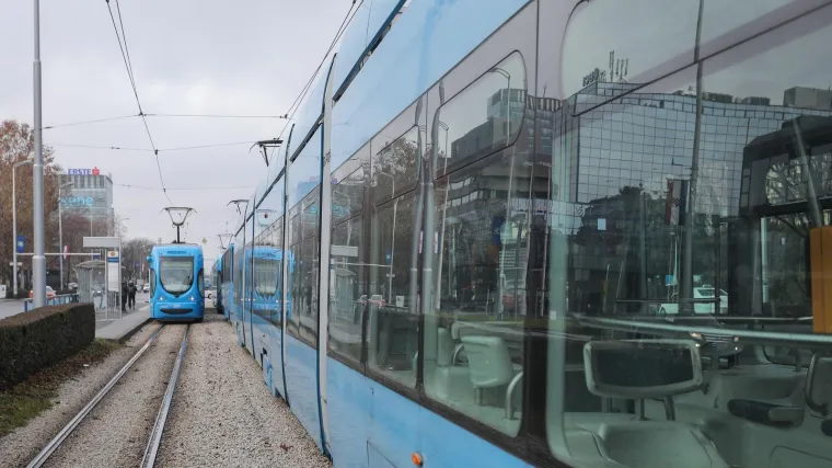 Tramvaj udario pješakinju na Vukovarskoj: Imamo detalje