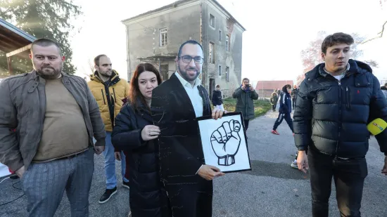 'Tomašević' iznenadio okupljene u Donjem Dragonošcu: 'Ma, je li to stvarno on došao?'