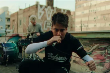 Nakon najuspješnije godine do sad, kids from the sky donose novi singl koji će osvojiti publiku