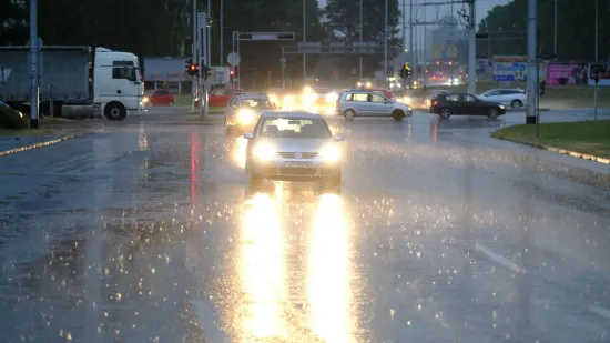 Pljuskovi s grmljavinom i pahulje snijega u dijelovima Hrvatske: Evo kada stiže promjena vremena