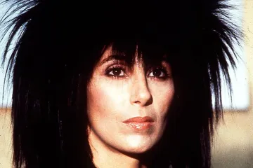 Koja joj boja najbolje stoji? Kako je Cher kroz godine mijenjala kosu