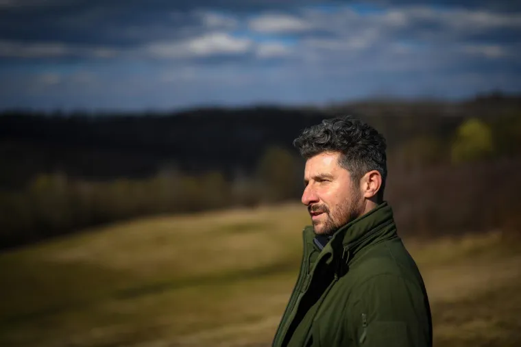 Dušan Bućan o najluđim glumačkim pothvatima, braku, roditeljstvu i ljubavi prema prirodi